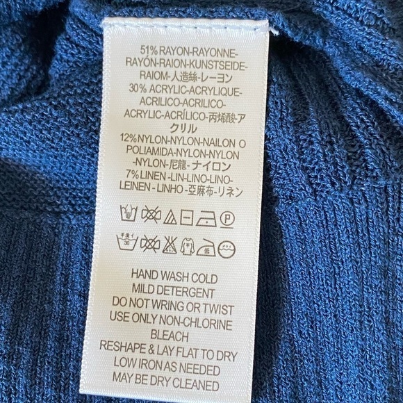 Free People the Andi Long Sleeve Criss Cross sweater in blue size small - Picture 8 of 9